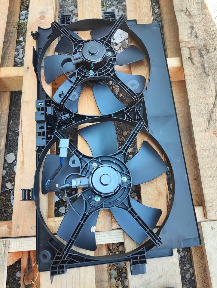 Mitsubishi Lancer Cooling Fan Assembly Engine Radiator Replacement