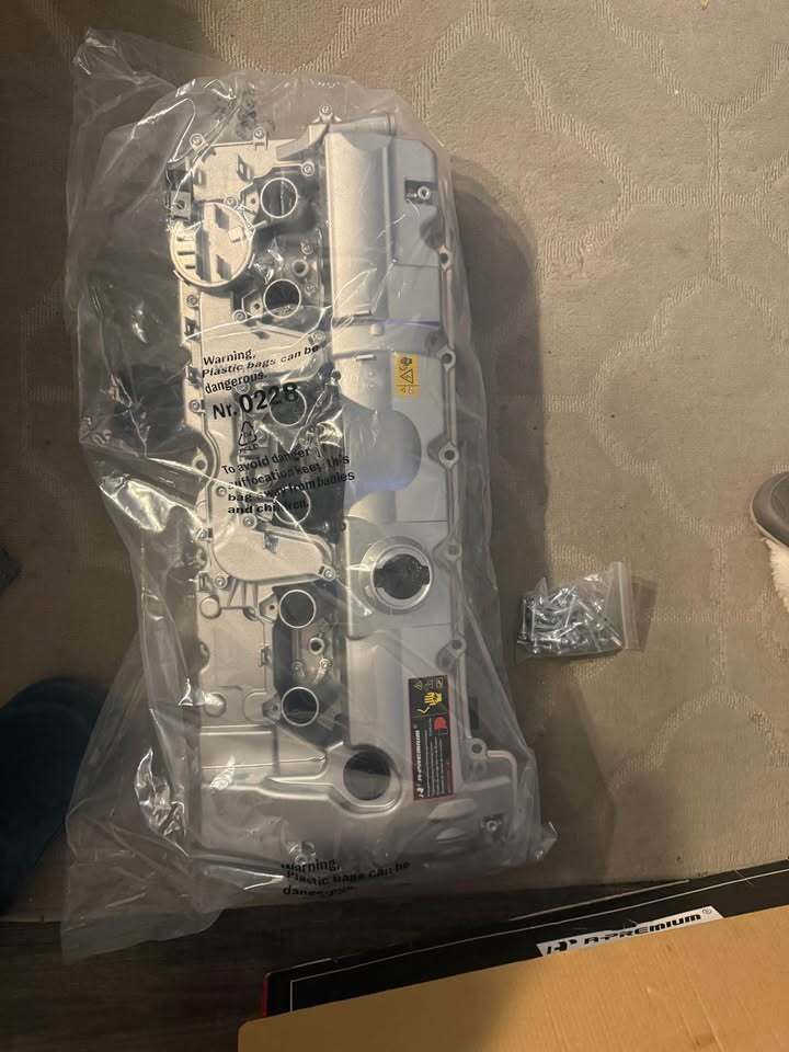 A-PREMIUM N52 VALVE COVER KIT FOR BMW