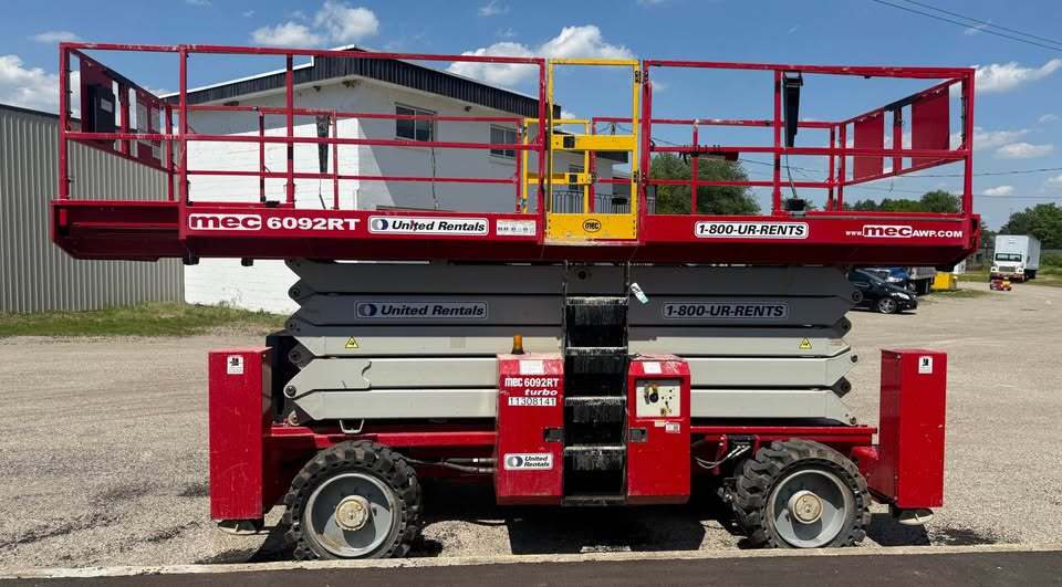 2021 Mec 6092rt